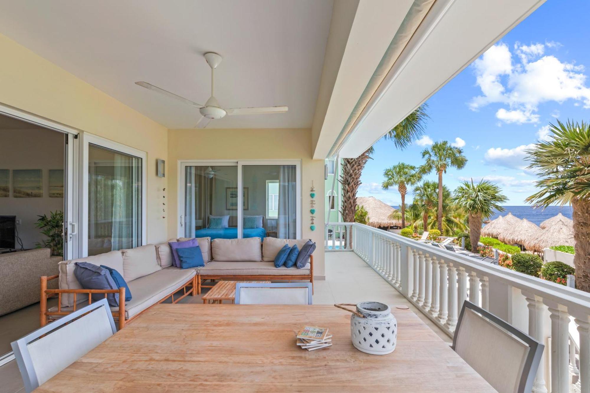 Blue Bay Beach Apartments Εξωτερικό φωτογραφία